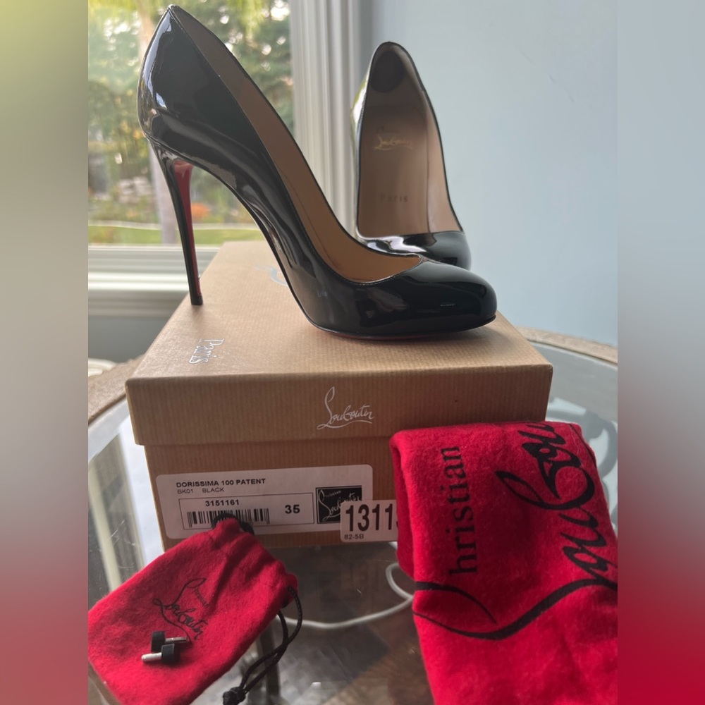 Christian Louboutin Dorissima 100 Patent Black Pumps Red Sole Size 35 Heels
